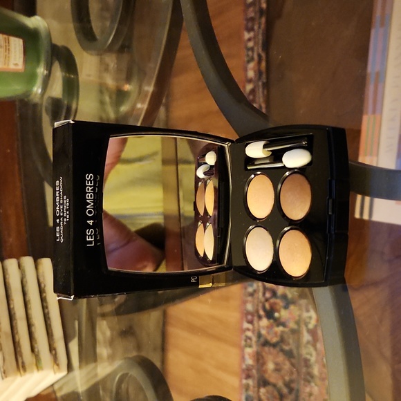 CHANEL Other - Chanel eyeshadow